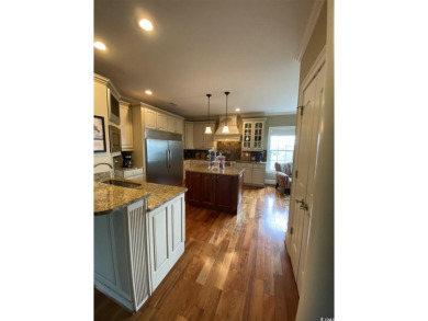 Beautifully finished Charleston Style house custom built by the