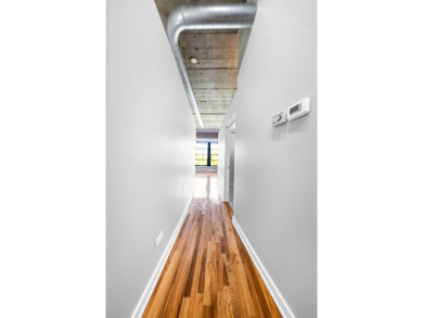 Located in the historic, landmarked University Commons near UIC