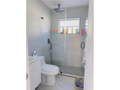 No HOA! Spacious 3-bedroom, 2-bath home in Miami's 33182