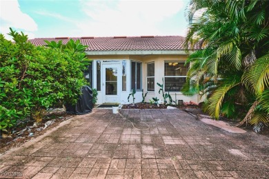 Welcome to Cross Creek Estates!! Lovely move-in ready 2BR + Den