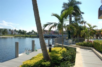 Nicely appointed condo East of US1 and on the water with visitor
