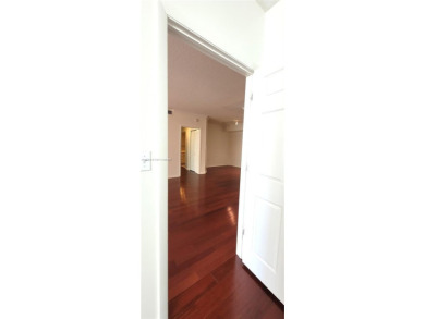 **REDUCED**Investors unit in Miami's hottest location: East