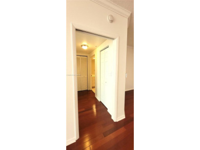 **REDUCED**Investors unit in Miami's hottest location: East