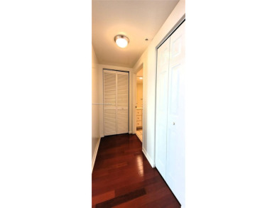 **REDUCED**Investors unit in Miami's hottest location: East