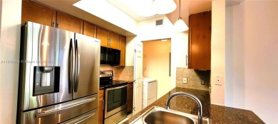 **REDUCED**Investors unit in Miami's hottest location: East