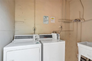 Move-in ready 1/1 top-floor unit with tile floors throughout