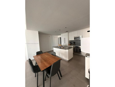 Large 2-bedroom+ Den, 2.5-bath condo in the heart of Brickell