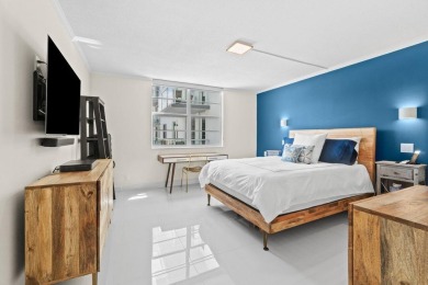 If you Dreamed of living on the Ocean, this is a great