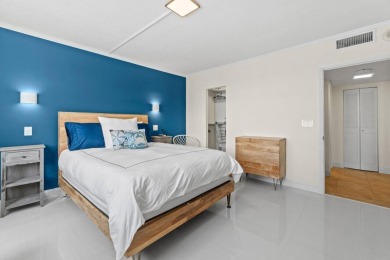 If you Dreamed of living on the Ocean, this is a great