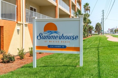 PRICE CORRECTION, SELLERS READY TO SELL!!  BEAUTIFUL SUMMERHOUSE