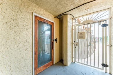 PRICE CORRECTION, SELLERS READY TO SELL!!  BEAUTIFUL SUMMERHOUSE