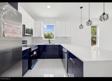 Prime Location & Stunning New Construction Home! Don't miss this