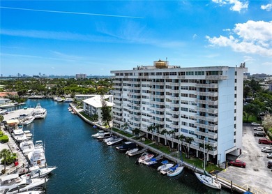 Welcome to Keystone Harbor Club! Newly renovated, spacious 1BD/1