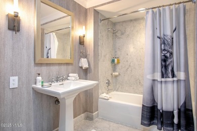 This 3 bedroom residence is connected to The Ritz-Carlton