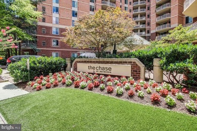 DOWNTOWN BETHESDA! Welcome to The Chase at Bethesda just steps
