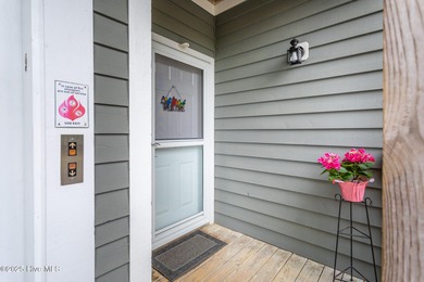 SELLER LOOKING FOR AN OFFER, VERY MOTIVATED TO SELL! NOW is the