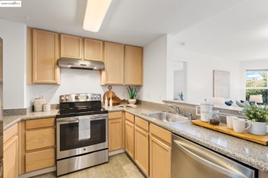 Hello, Downtown Oakland! 555 10th St #315 is a perfectly