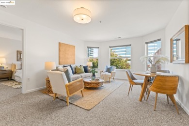 Hello, Downtown Oakland! 555 10th St #315 is a perfectly