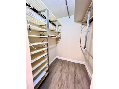 Spacious 1bed-1.5 bath condo, fully renovated and move-in ready