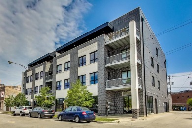 Welcome to The Stanton, a 14 unit boutique elevator building at