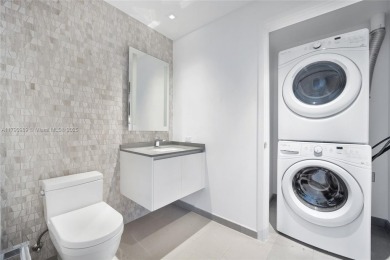 Large 2-bedroom+ Den, 2.5-bath condo in the heart of Brickell