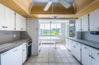 Under contract-accepting backup offers. Excellent value and