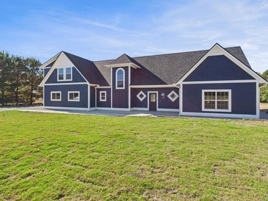 Waters Edge RanchA Great Place to Call Home! Welcome to a truly