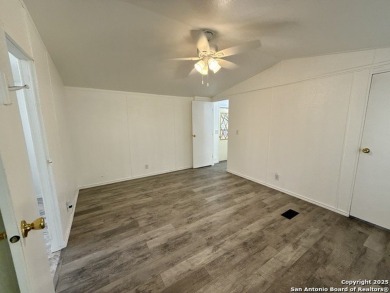 Renovated Hill Country home on 3 lots backing to a greenbelt