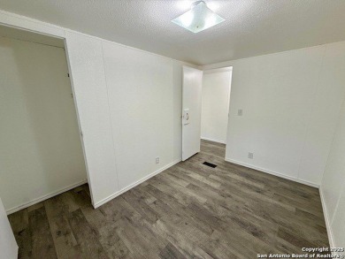 Renovated Hill Country home on 3 lots backing to a greenbelt