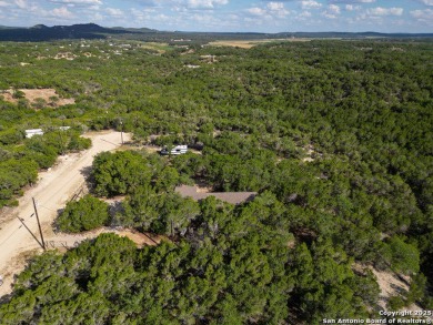 Renovated Hill Country home on 3 lots backing to a greenbelt