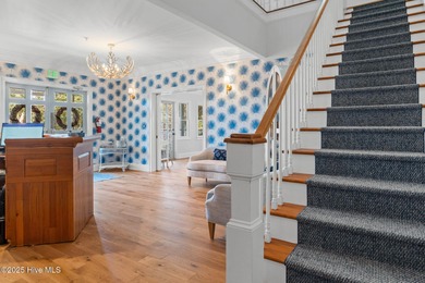 This enchanting 3-room suite is your perfect gateway to Bald