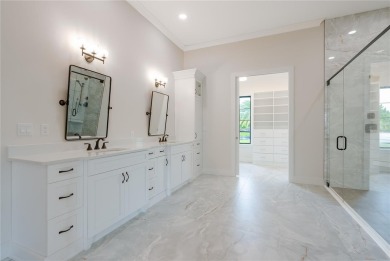 One or more photo(s) has been virtually staged. Price