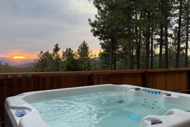 Modern Mountain Escape with Panoramic Views! Set on 4.5 private