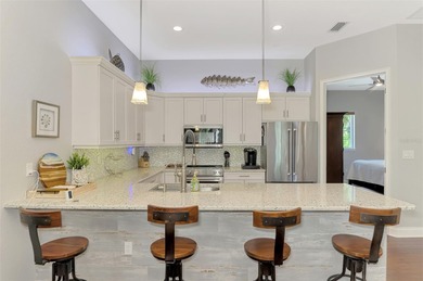 Priced to sell! BRING OFFERS! BEST CONDO AND SELLER MOVIATED!