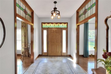 STUNNING & Spacious Retreat on 2.62 Acres!
Step into this