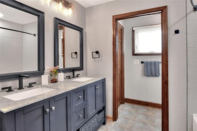 STUNNING & Spacious Retreat on 2.62 Acres!
Step into this