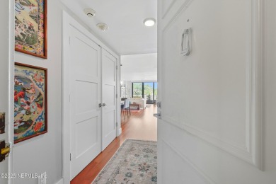 Beautifully updated 2BR/2BA condo in the heart of Avondale's