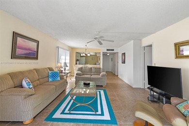 Welcome to your slice of paradise in the heart of Naples! This