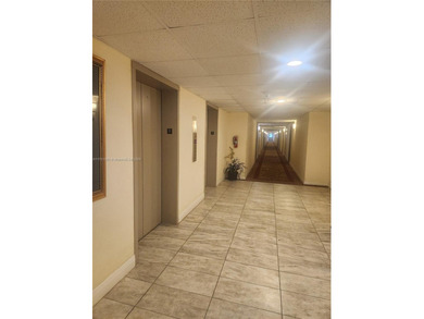 Beautiful and spacious updated 1 bedroom 1 1/2 bath  condo in a
