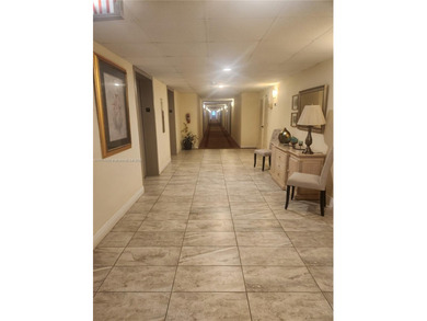 Beautiful and spacious updated 1 bedroom 1 1/2 bath  condo in a
