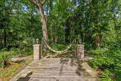 Under contract-accepting backup offers. Park Avenue