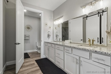 Enjoy panoramic main channel views from this sleek, modern