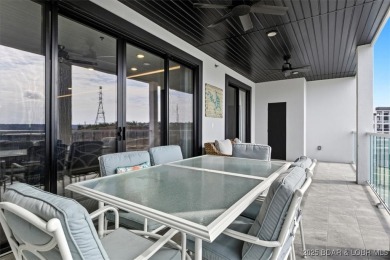 Enjoy panoramic main channel views from this sleek, modern