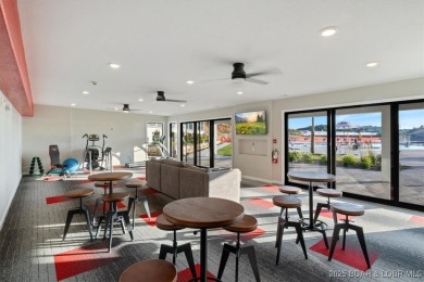 Enjoy panoramic main channel views from this sleek, modern