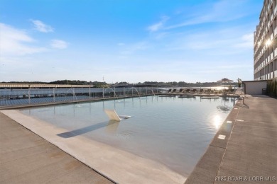 Enjoy panoramic main channel views from this sleek, modern