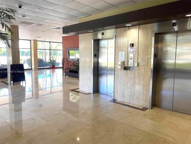 Beautifully well kept 1 bed, 1 bath apartment in Coastal Towers