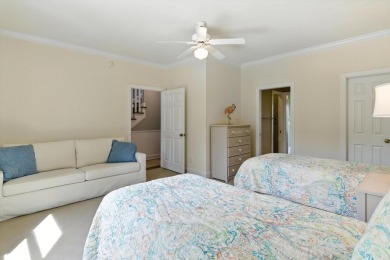 Looking for a room with a view...look no further!Delivering