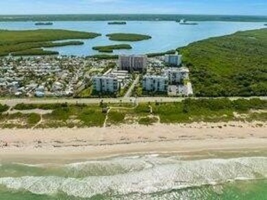 Beautiful 2 bedroom/ 2 bathroom unit that has beencompletely