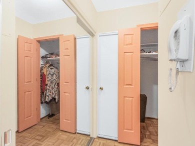 Rarely available studio apartment at The Windsor South features