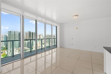 Bright and spacious 2-bed, 2-bath corner unit at Axis on